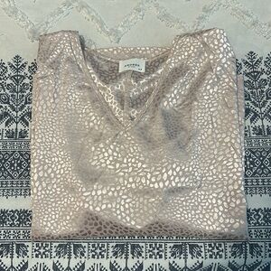Boutique Andree by Unit poncho top